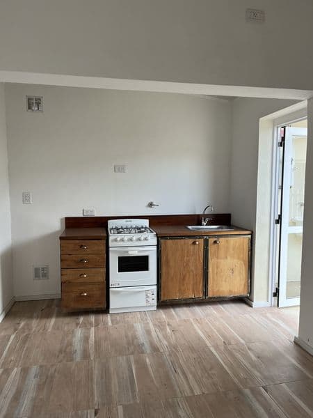 3 casas en block con cochera en Lima - Miniatura 18
