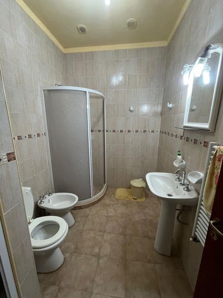 Locales + casa - venta en conjunto, en Lima - Miniatura 11