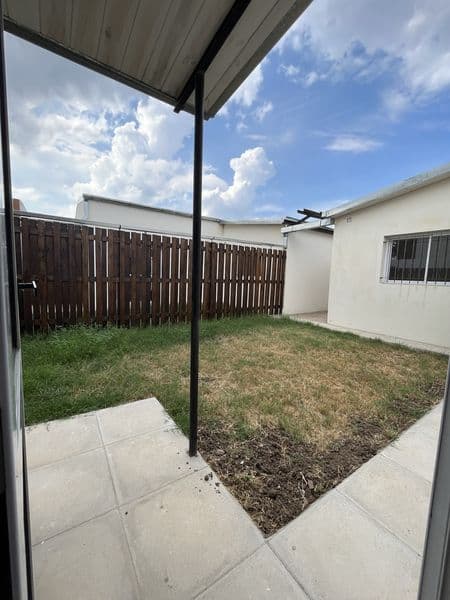 3 casas en block con cochera en Lima - Miniatura 19