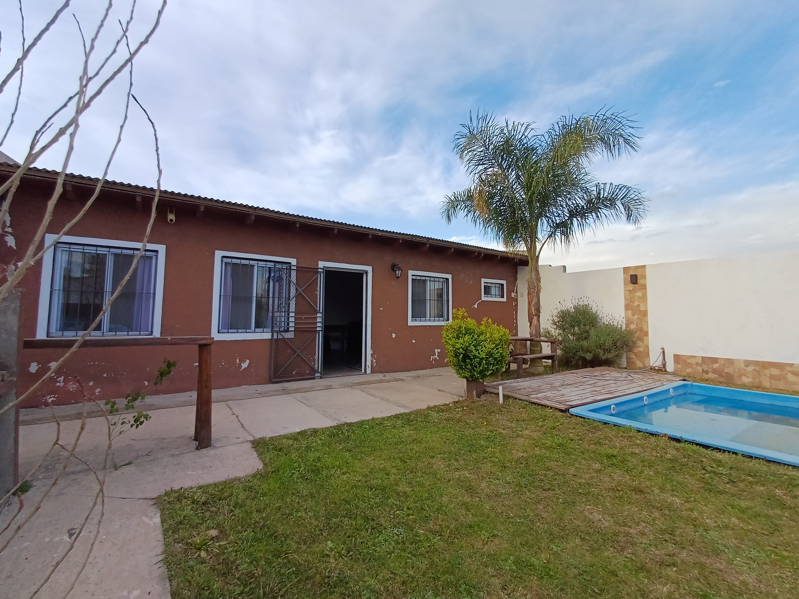Casa con pileta en Lima